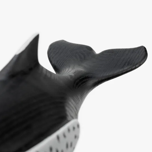 【北歐櫥窗】Vitra Eames House Whale 手繪木鯨(北美赤樺木)
