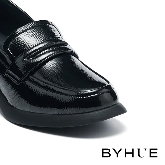 【BYHUE】別致簡約微皺光感方頭軟芯樂福高跟鞋(黑)