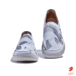 【uin】西班牙原創設計 男鞋 冬日之海彩繪休閒鞋M1950410(彩繪)