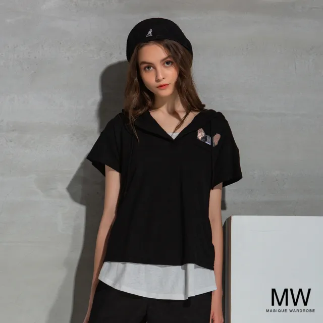【MAGIQUE WARDROBE】假兩件連帽法鬥探頭燙片短袖上衣(2色)