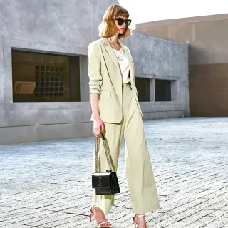 【mia mia】MIA DE MOI燙鑽背心