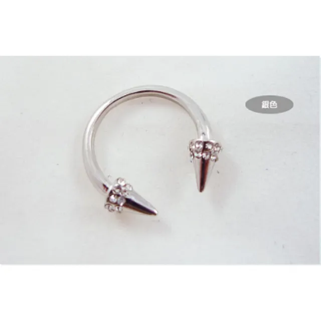 【Kaye歐美流行飾品】鉚釘鑲嵌水鑽造型戒指