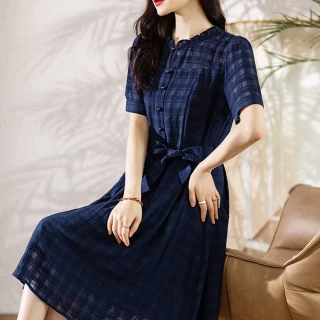 【MsMore】藍調圓領大方短袖中長版系帶收腰格子氣質連身裙洋裝#117812(藍)