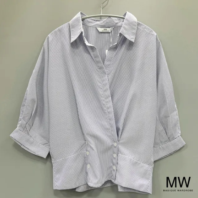 【MAGIQUE WARDROBE】半開襟翻領條紋收腰造型襯衫(2色)