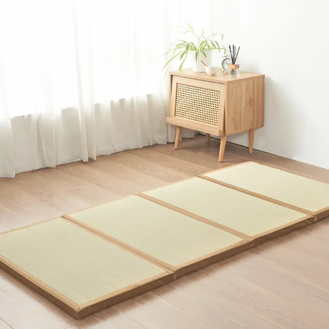 【BELLE VIE】日式和風 四折墊-天然藺草透氣折疊床墊(榻榻米/和室墊/客廳墊/露營可用)