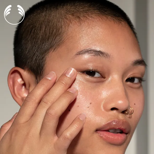 【THE BODY SHOP 美體小舖】煥顏金萃撫紋緊緻眼部精露-20ML(眼部保養)