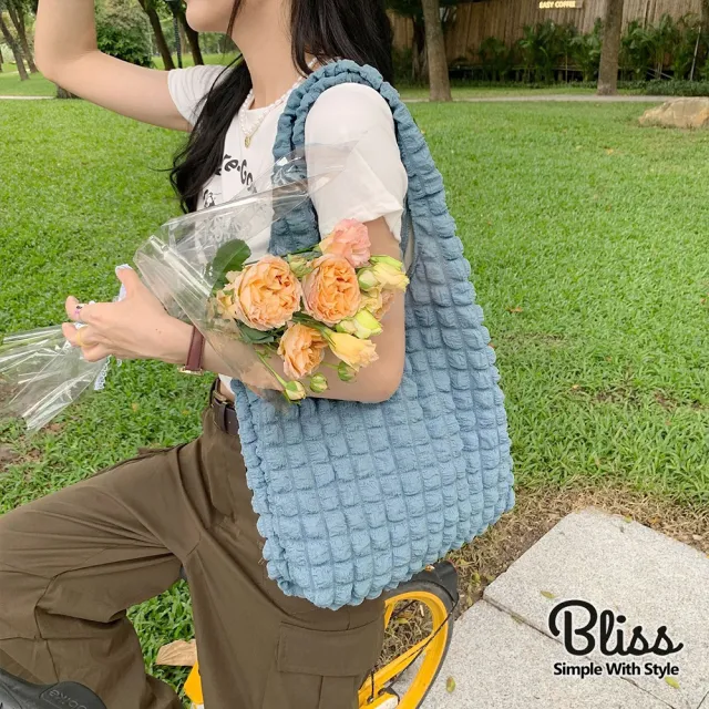 【Bliss BKK】皺褶泡泡雲朵側肩背心包 百搭質感(10色可選)