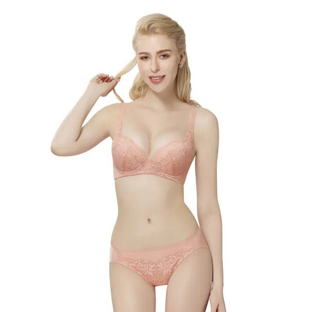 【Swear 思薇爾】花禧系列M-XL蕾絲低腰三角女內褲(夕慕粉)