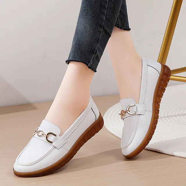 【LOVE FOOT 樂芙】真皮樂福鞋/真皮金屬釦造型軟底舒適休閒樂福鞋(白)