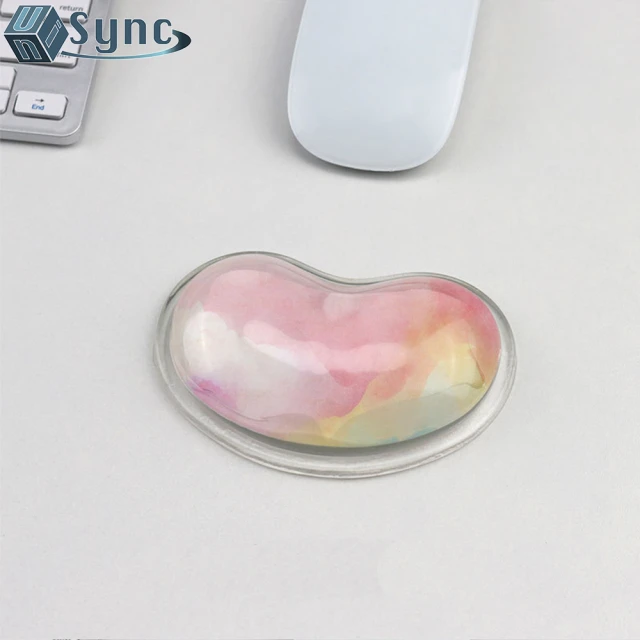 【UniSync】水晶果凍感心形軟Q冰涼減壓手腕托/滑鼠墊 粉色塗鴉
