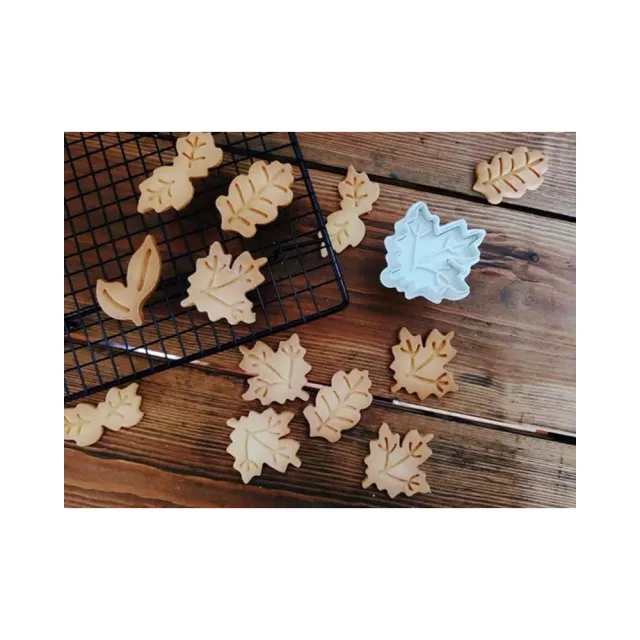 【子玄】楓葉 楓葉素材美葉子楓葉造型 彈簧餅乾模(楓葉餅乾壓模 餅乾壓模 楓葉)