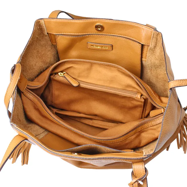 【Michael Kors】金色LOGO飾牌皮革流蘇 真皮肩背托特包(大款/駝色)