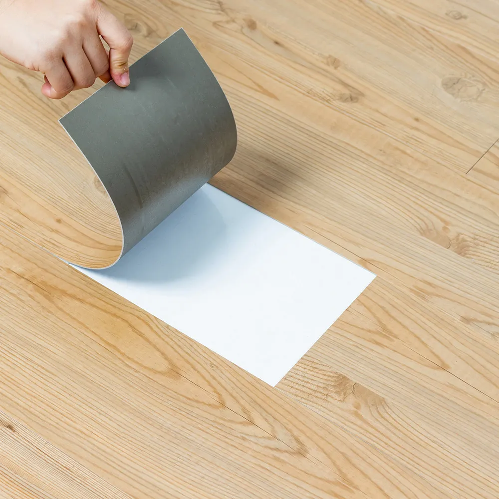 【樂嫚妮】DIY自黏式仿木紋質感 巧拼木地板 木紋地板貼 PVC塑膠地板 防滑耐磨 可自由裁切 80片入/約3.4坪