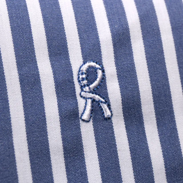 【ROBERTA 諾貝達】合身版 休閒朝氣 純棉直條紋長袖襯衫(藍白)