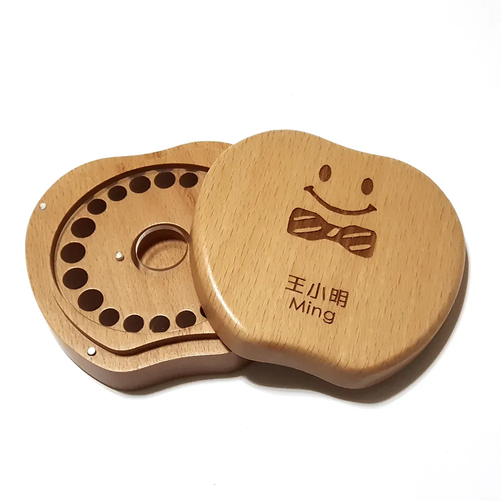 【gift4U 禮物+】台灣客製刻名兒童乳牙保存盒 小紳士(乳牙盒 乳齒盒 兒童禮 小學生 成長紀念)
