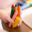 【紐西蘭 Honey Sticks Crayons】純天然蜂蠟無毒蠟筆-學童適用-6歲以上(細長款-共8色)