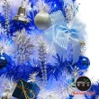 【摩達客】台灣製-8尺/8呎-240cm豪華版夢幻白色聖誕樹(含銀藍系配件組/含100燈LED燈藍白光2串/附IC控制器)