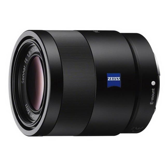  SONY 索尼 SEL55F18Z FE 55mm F1.8 ZA 定焦鏡頭，適用全片幅機型，標準鏡頭焦段分類，55mm 焦距，提供 43° 對角視角。採用恆定光圈 F1.8，大光圈設計適合人像攝影與低光環境。貨源為平輸正品。注意：以上資料與圖片僅供參考！規格及隨機標準配備以實際出貨為主，如有錯誤或不符者，將不再另行補寄或更換，謝謝！ 
