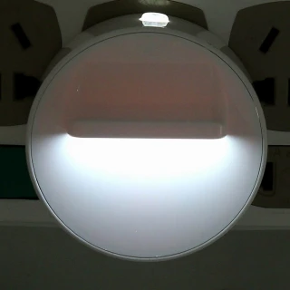 【iSFun】圓盤旋轉 360度可調整夜燈 白光
