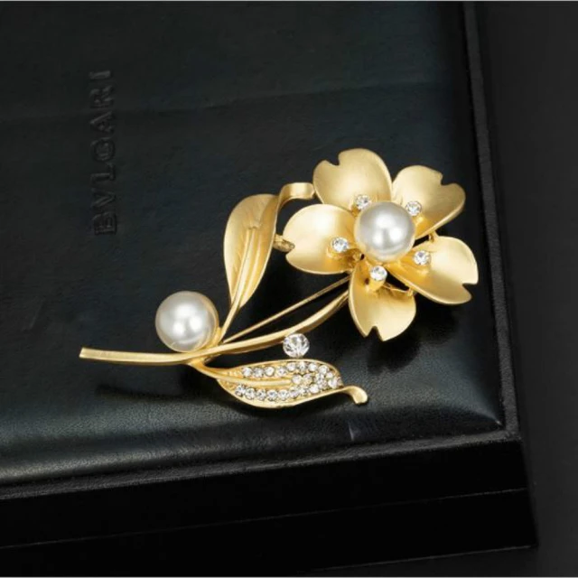 【Angel】黃金花園高貴珍珠水鑽優雅金銀胸針別針兩用(多種款式顏色可選)