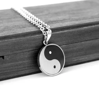 【玖飾時尚】立體太極圖騰中性造型項鍊(鋼鍊)