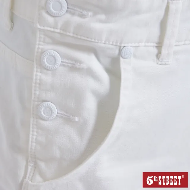 【5th STREET】女繽紛繡休閒吊帶短褲-白色