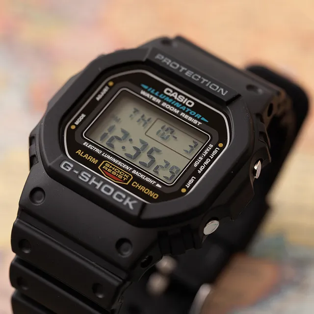 【CASIO 卡西歐】G-SHOCK 街頭潮流電子手錶(DW-5600E-1)