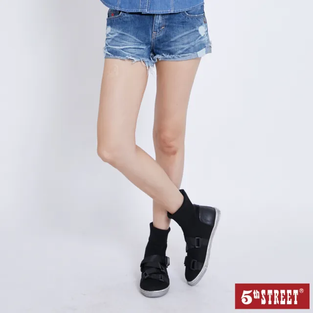 【5th STREET】女復古抽鬚熱褲-中古藍