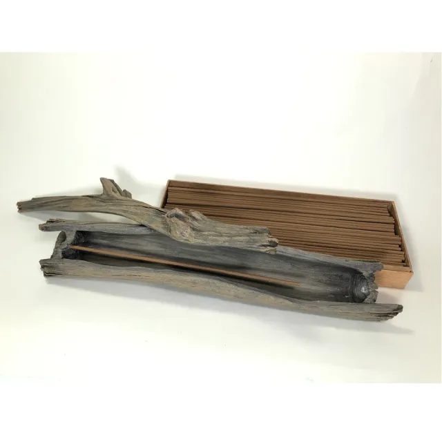 【創藝工坊】全手工樹段 臥香座 贈香插(創藝工坊 手工陶藝 臥香座 薰香藝術 立體雕塑 可客製化 贈香插)