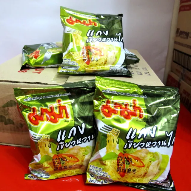 【蘋果市集】泰國MAMA媽媽雞肉綠咖哩風味麵(55g/包*30包入)