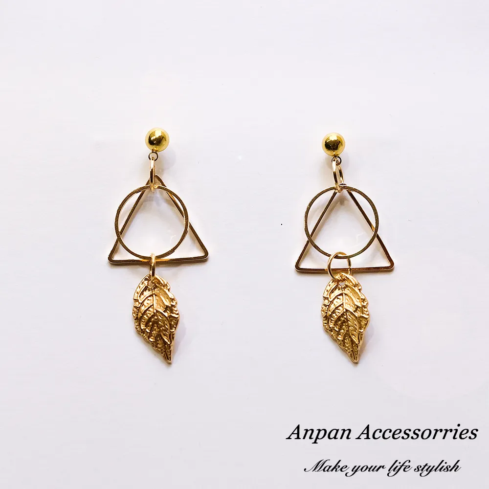 【Anpan】925銀針韓南大門氣質浪漫三角葉圈夾式 耳環
