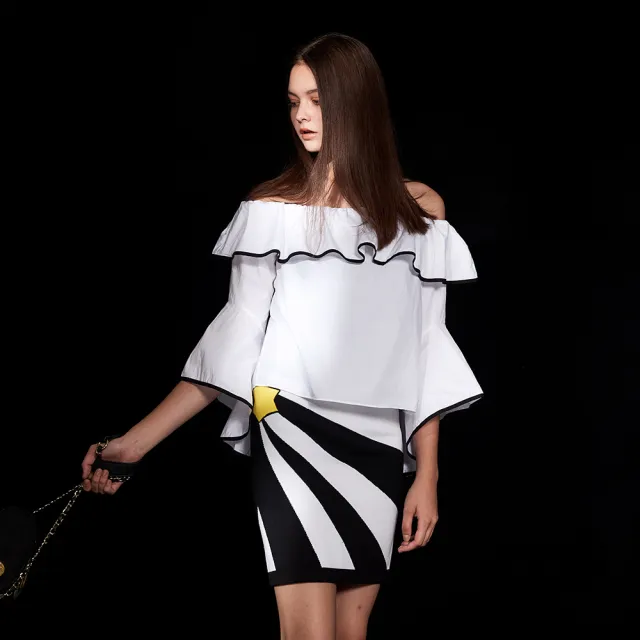 【ICHE 衣哲】時尚黑白放射撞色印花鉛筆造型針織短裙-黑