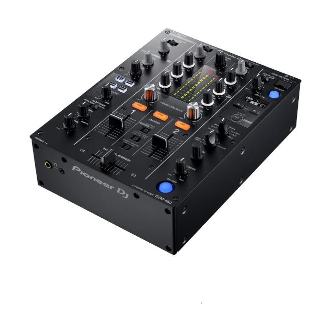 Pioneer先鋒 DJM-450 Pioneer 先鋒 DJM-450 是一款專業等級的混音器,提供高品質的音訊表現與靈活的混音功能,適合 DJ 表演與音樂製作。內建高解析度 DAC 與 USB 音訊輸出,支援多種格式,並具備直覺式操作介面與穩定的效能,是追求專業音質的 DJ 優選裝置。
