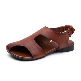 【Vecchio】真皮頭層牛皮不規則挖空造型個性低跟羅馬涼鞋(棕)