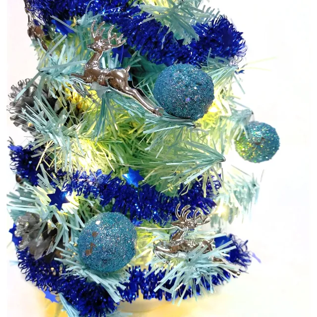 【摩達客】台製迷你1尺/30cm裝飾冰藍色聖誕樹-銀藍松果系+LED20燈銅線燈(暖白光/USB電池兩用充電)