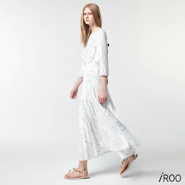 【iROO】手繪線條印花洋裝
