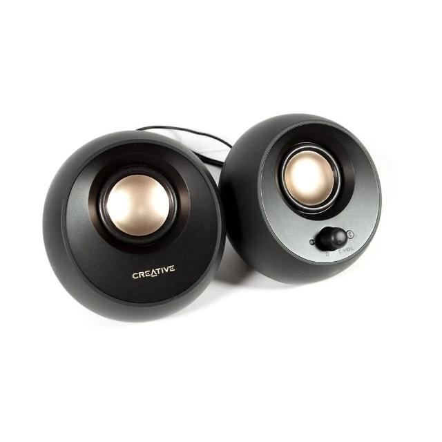 Creative Pebble V3 是桌上型電腦喇叭與多媒體喇叭的完美選擇，支援藍芽連線，USB供電設計方便實用。黑色外型簡約時尚，提供左右聲道立體音效，適合辦公與娛樂使用，享1年保固保障，出自中國製造，輕鬆提升您的音訊體驗。