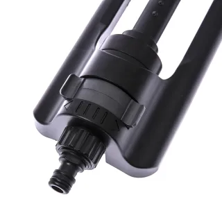 【特力屋】 16孔擺動式多角度灑水器