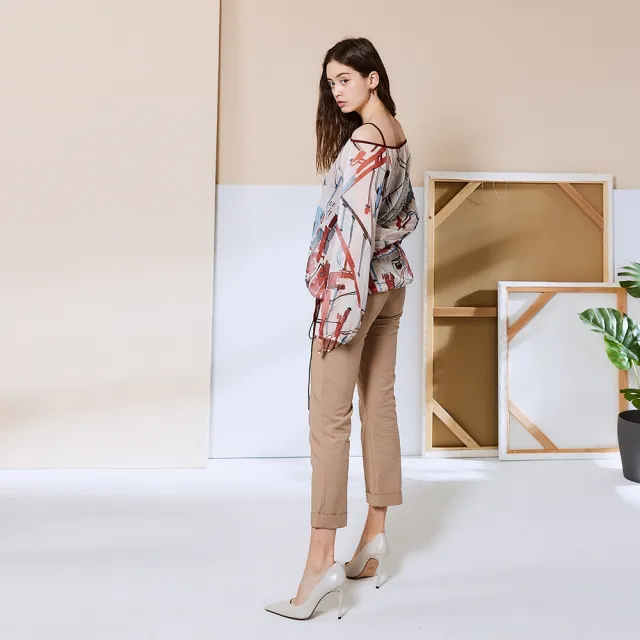 【ICHE 衣哲】Cop.Copine 法國原裝進口印花微透視感造型上衣