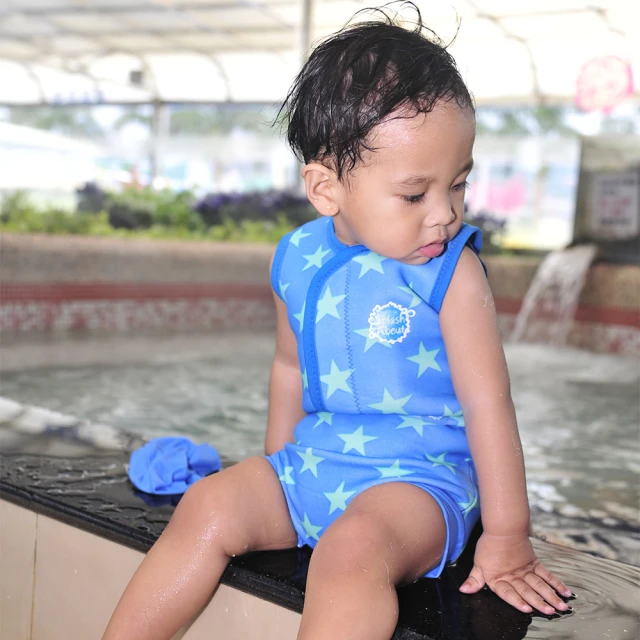 【Splash About 潑寶】嬰兒 保暖泳衣 連身- 活力滿天星/ 海藍(嬰兒連身泳衣)