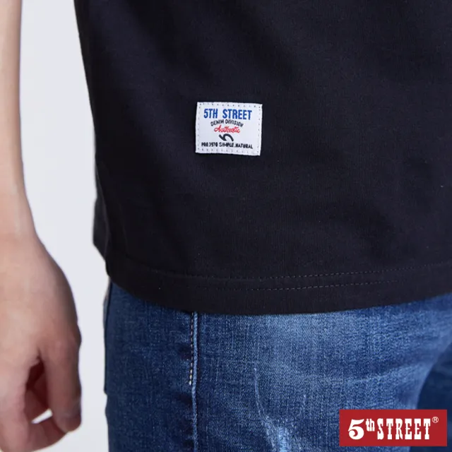 【5th STREET】男裝 短袖 短t 上衣 t恤 TEE logo 切割 棉質 黑色(570857)