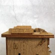 【德國進口】Cluebox 密室逃脫 解謎藏寶遊戲盒 薛丁格的貓款 加贈日晷木製藝術品