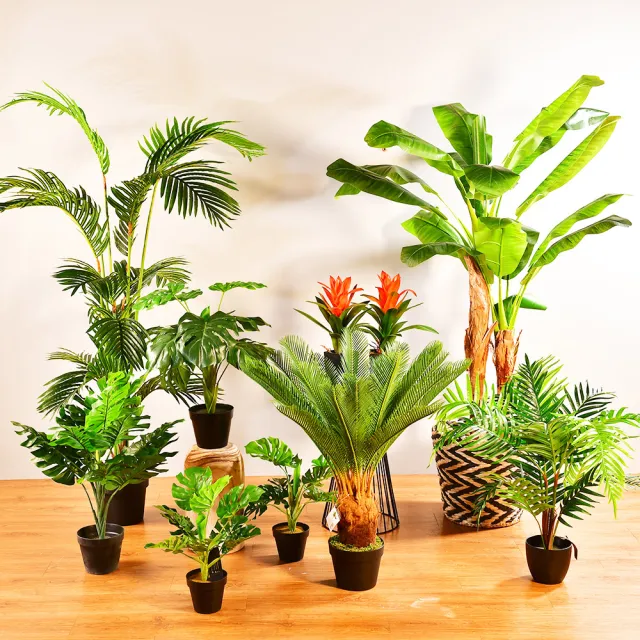 【YU Living 信歐傢居】仿真棕櫚樹綠色植物盆栽 高90CM 綠色(人造樹 仿真盆栽 裝飾盆栽 室內裝飾 園藝)