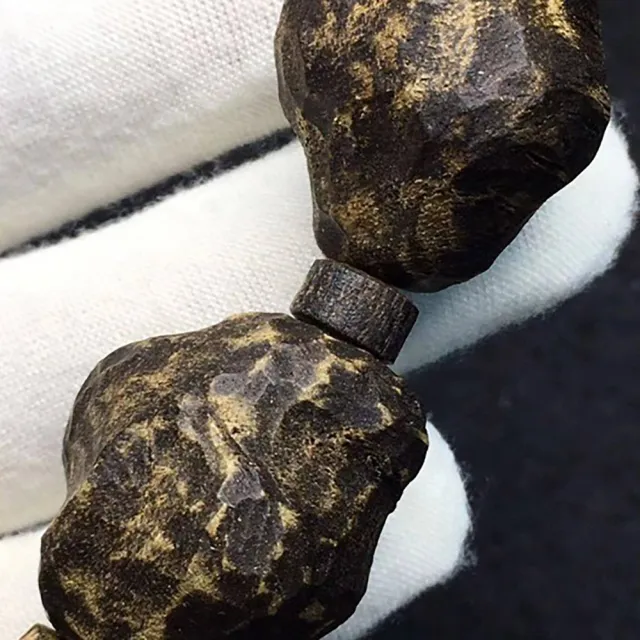 【桃花源創意工坊】極品蟲漏王奇楠隨形老料沉香沉水(沉香手鍊)