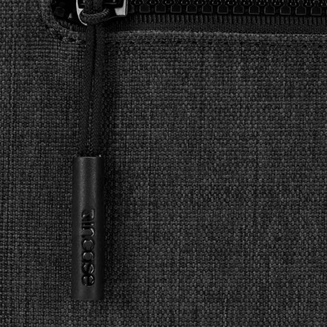 【Incase】Compact Sleeve with Woolenex 13吋 筆電保護內袋 / 防震包(石墨黑)