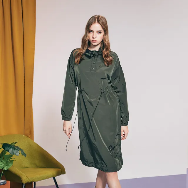 【ICHE 衣哲】Cop.Copine 法國原裝進口抽繩造型洋裝-軍綠