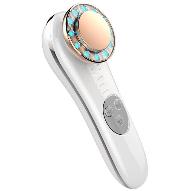  Panatec沛莉緹 K-345 專業臉部眼周按摩器，採用臺灣製造工藝，尺寸僅4.5x5.5x15cm、重量106g的輕巧設計，適合日常美容保養。具溫熱功能、微震動及彈力光效果，支援匯入匯出，提升肌膚彈性與吸收力。USB充電式，內建國際電壓，方便旅行使用。白色系時尚外觀，1年保固，專為個人衛生用品設計，讓您輕鬆擁有亮麗肌膚。 