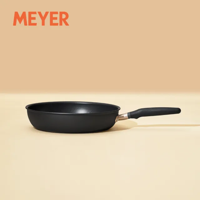 【MEYER 美亞】Accent微金亞光黑-陽極氧化26cm不沾鍋平底鍋(IH/電磁爐適用)