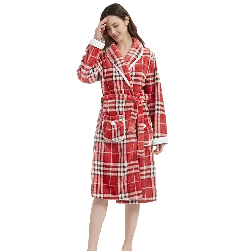 【蕾妮塔塔】聖誕紅 極暖超柔軟水貂絨女性長袖睡袍(R09237-8紅格紋)