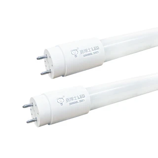 【亮博士】10入 LED 燈管 T8 高效能玻璃透光 4呎 18W(無藍光危害 CNS認證 保固二年)